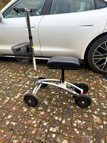 Orthomate knee scooter - knee, with